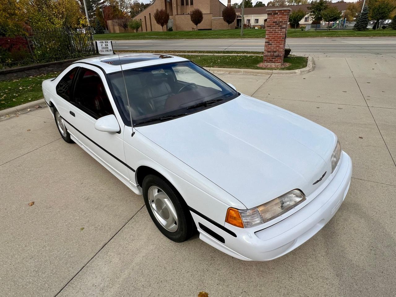 1991 Ford Thunderbird Super Coupe