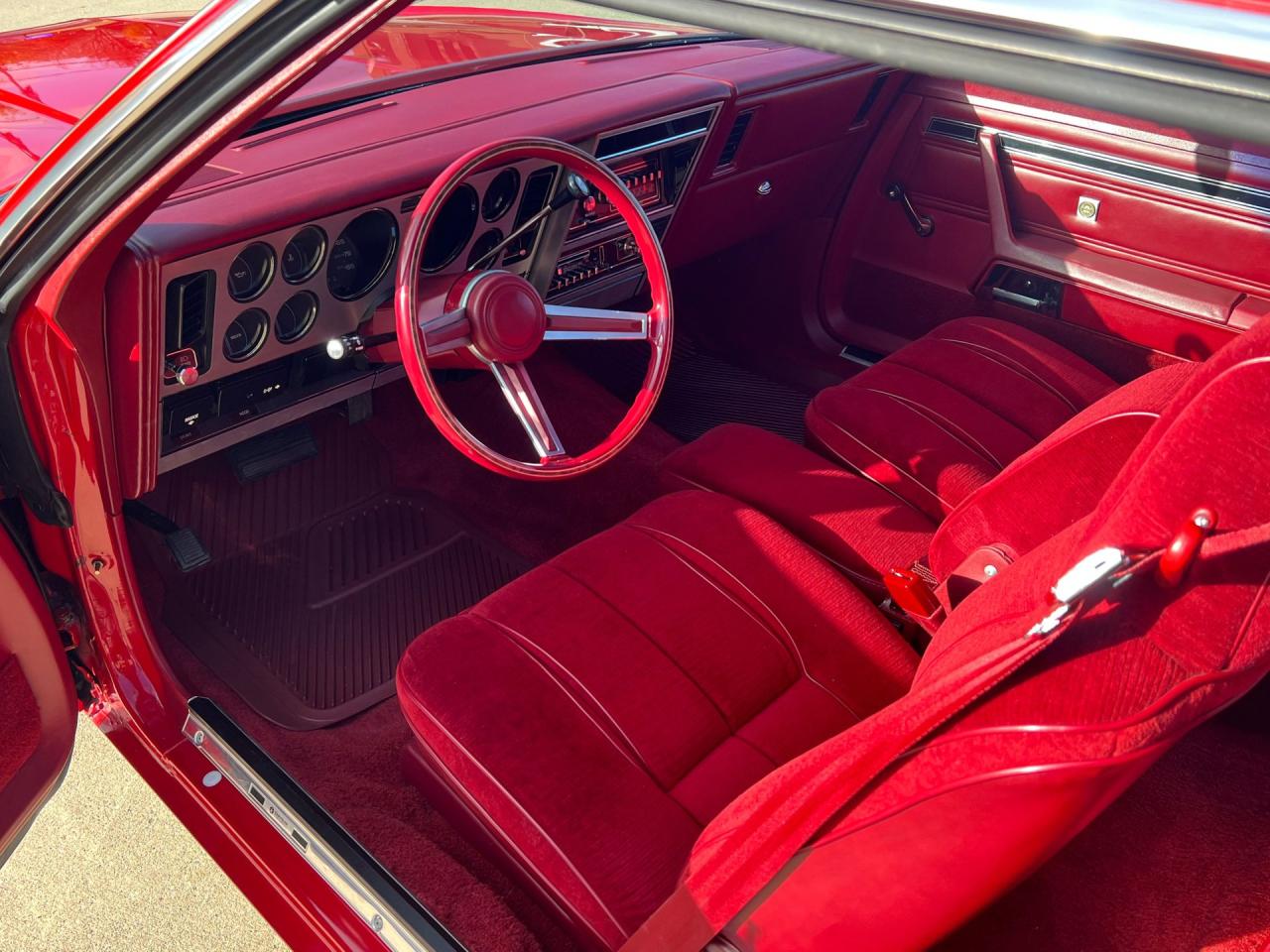 1980 Chrysler Cordoba LS