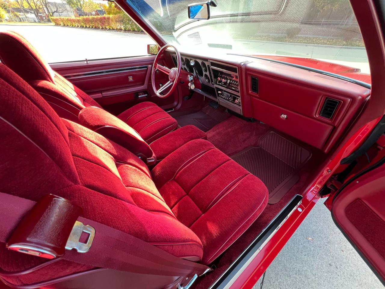 1980 Chrysler Cordoba LS