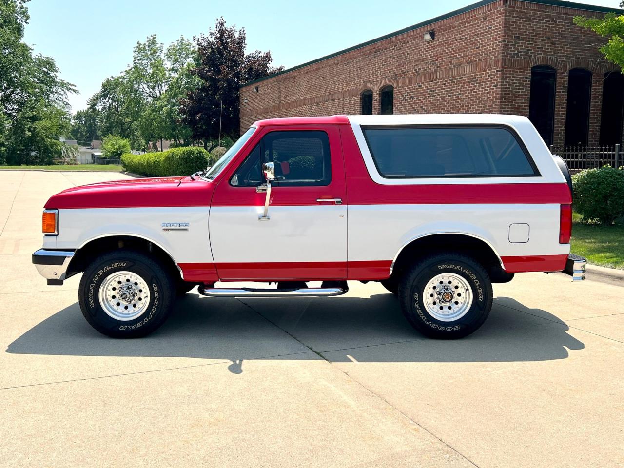 1991 Ford Bronco XLT