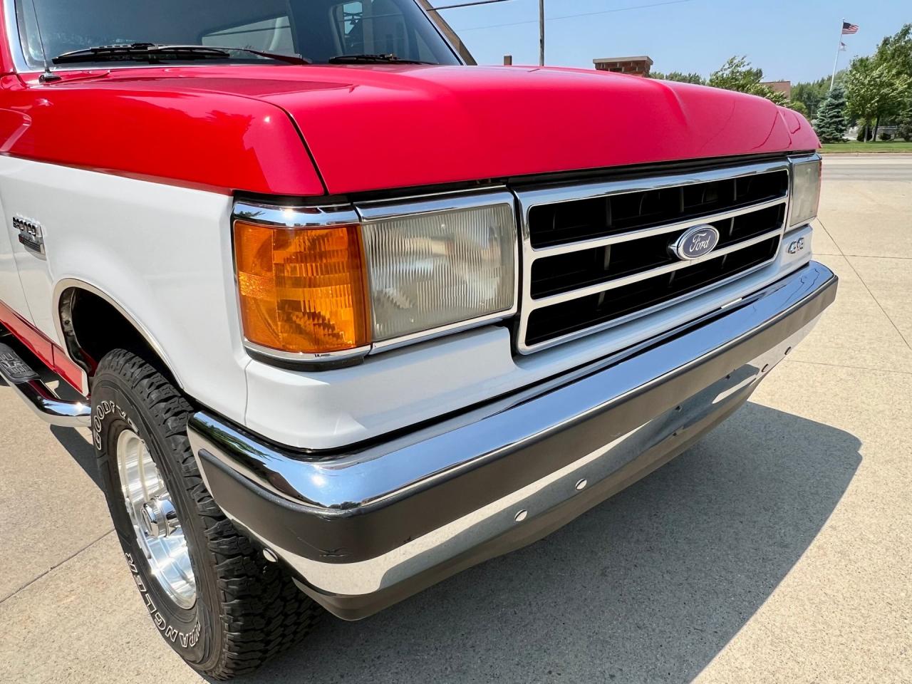 1991 Ford Bronco XLT