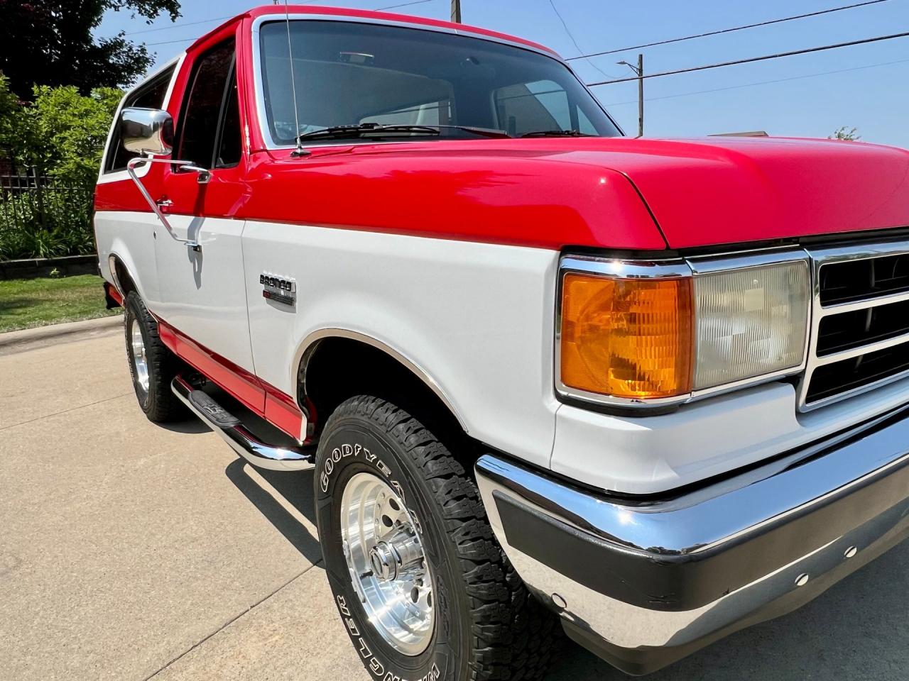 1991 Ford Bronco XLT