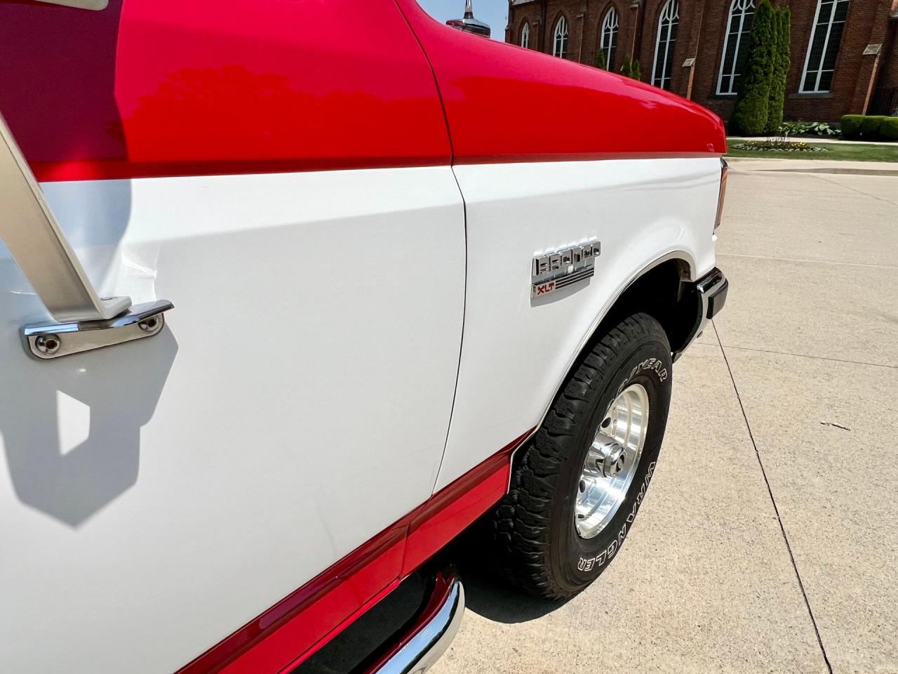 1991 Ford Bronco XLT
