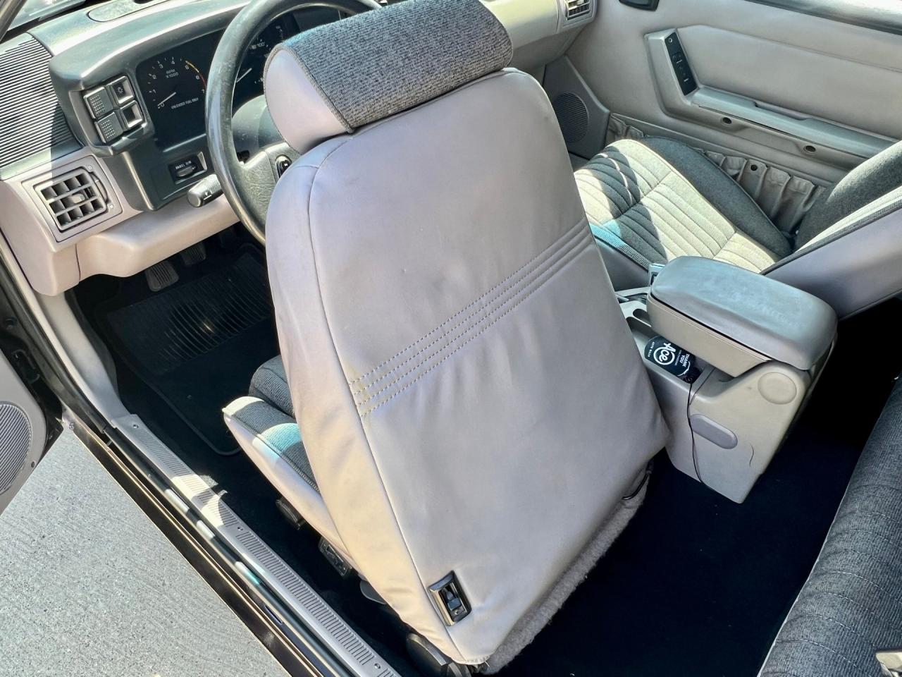 1989 Ford Mustang LX 5.0