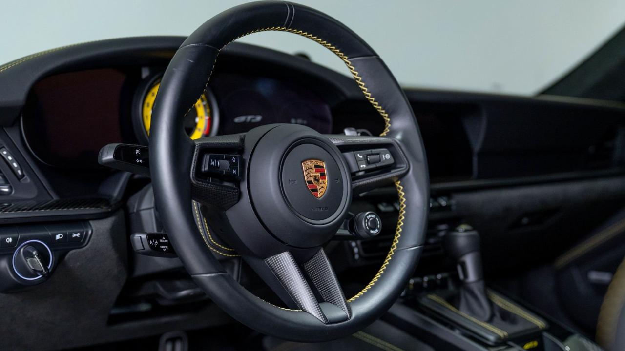 2022 Porsche 911 GT3 "Manthey Racing"