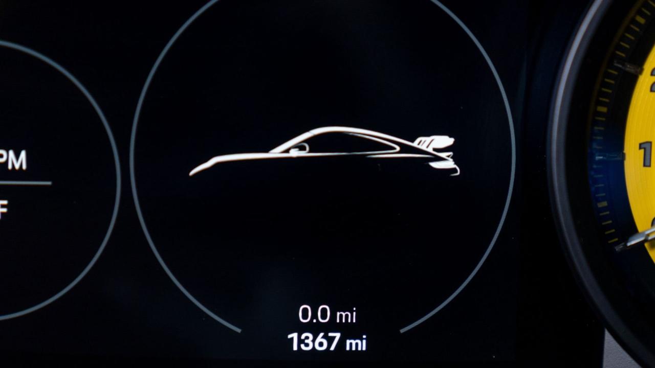 2022 Porsche 911 GT3 "Manthey Racing"