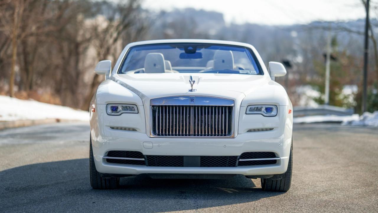 2017 Rolls - Royce Dawn