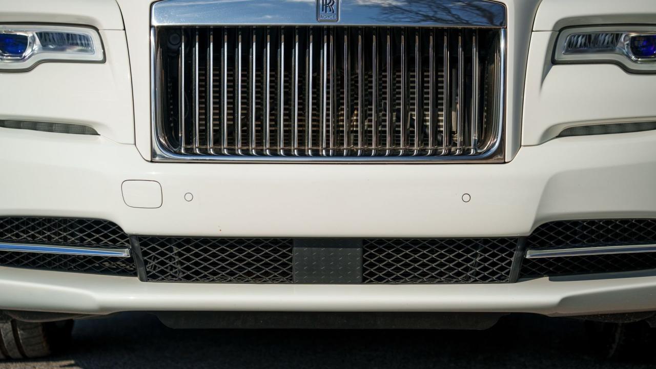 2017 Rolls - Royce Dawn