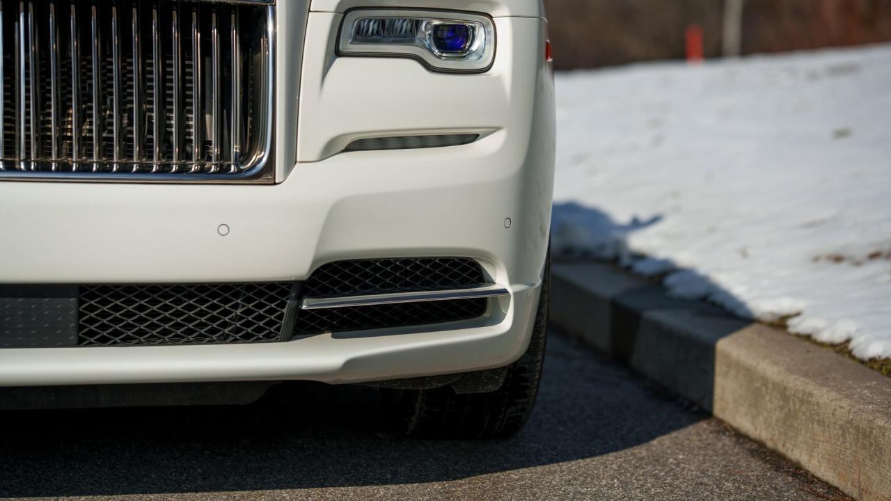 2017 Rolls - Royce Dawn