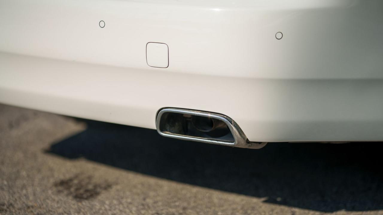 2017 Rolls - Royce Dawn