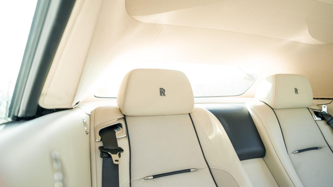 2017 Rolls - Royce Dawn