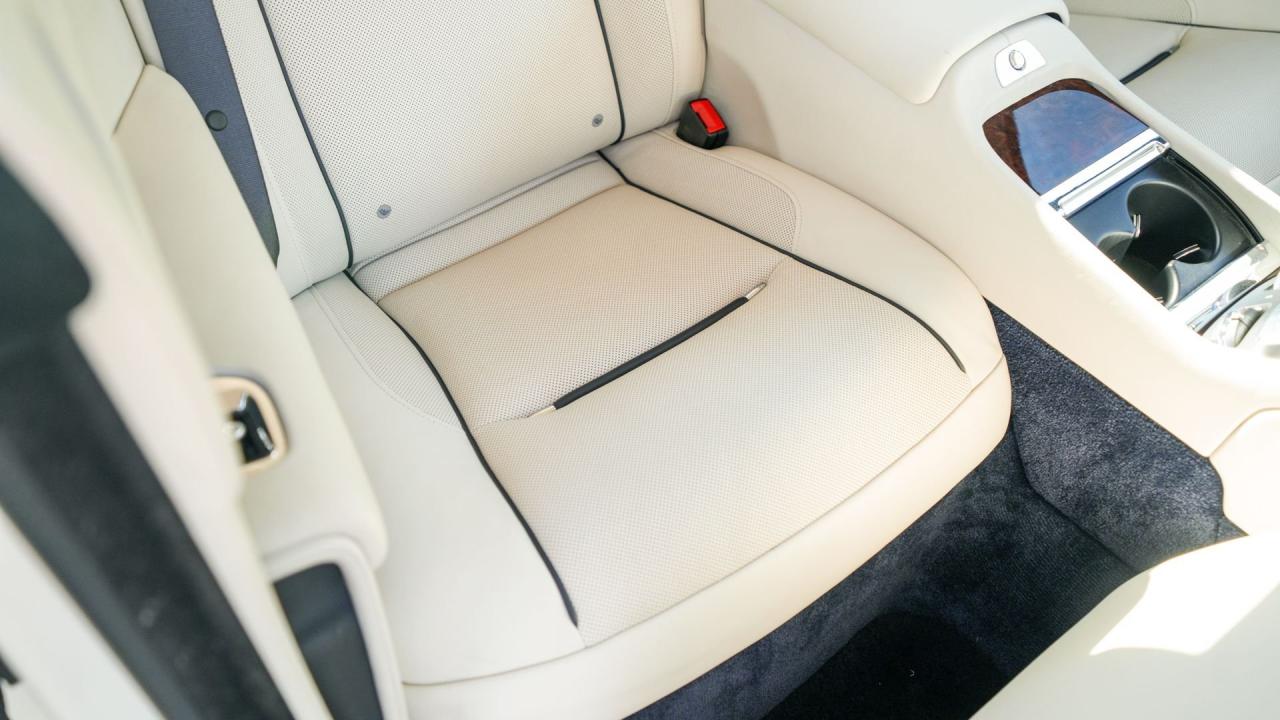 2017 Rolls - Royce Dawn