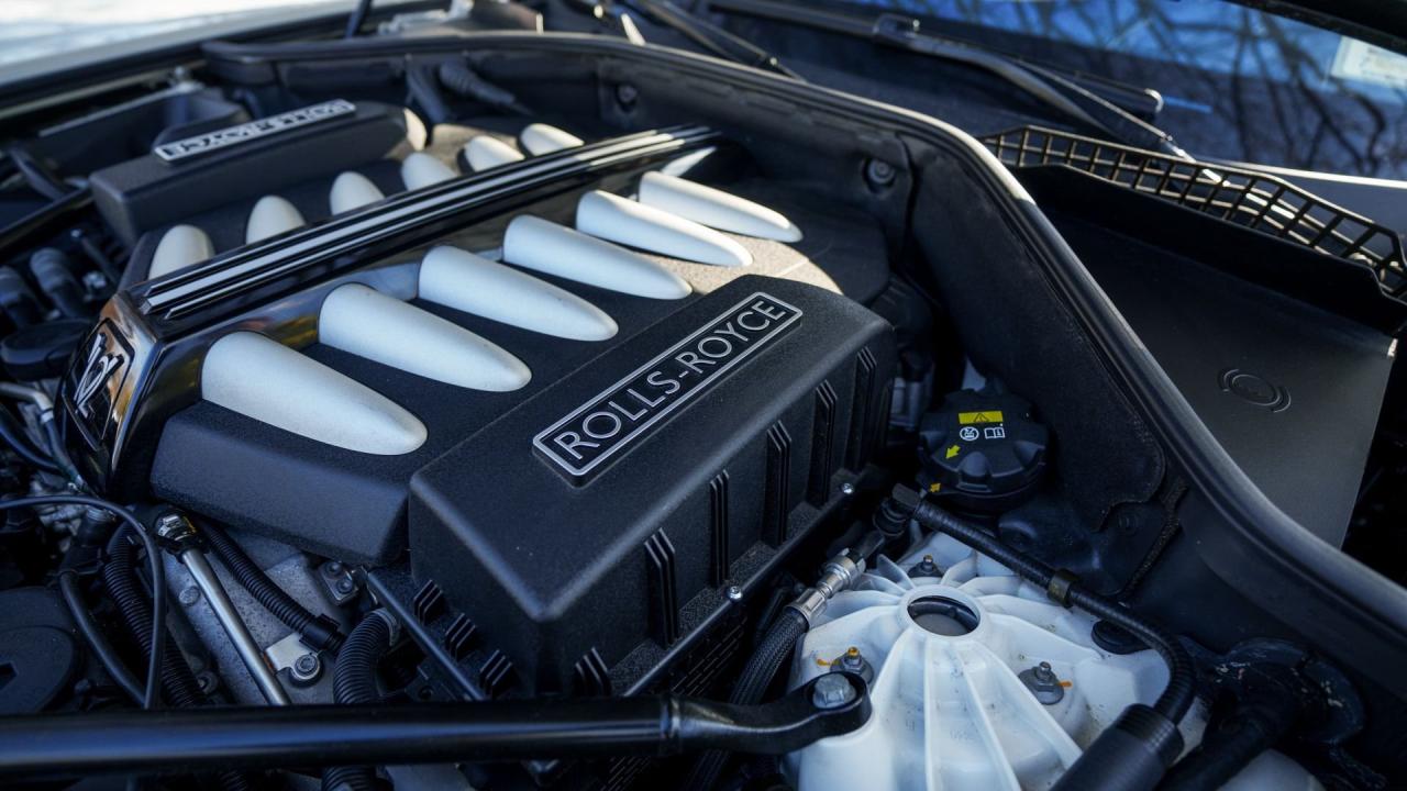 2017 Rolls - Royce Dawn