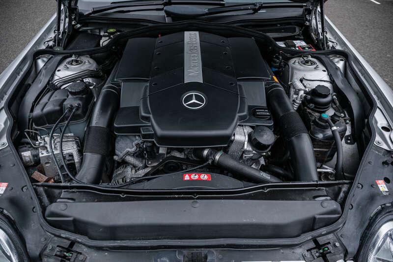 2004 Mercedes - Benz SL500