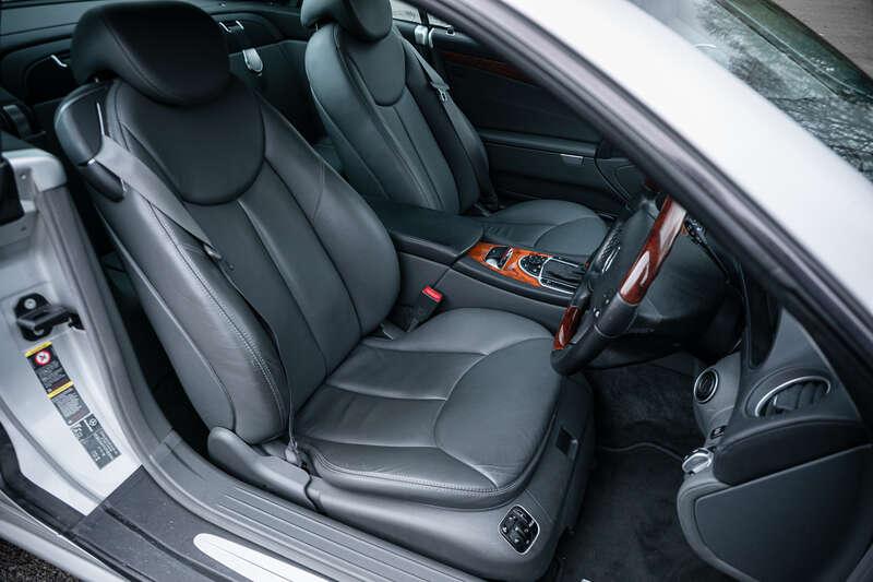 2004 Mercedes - Benz SL500