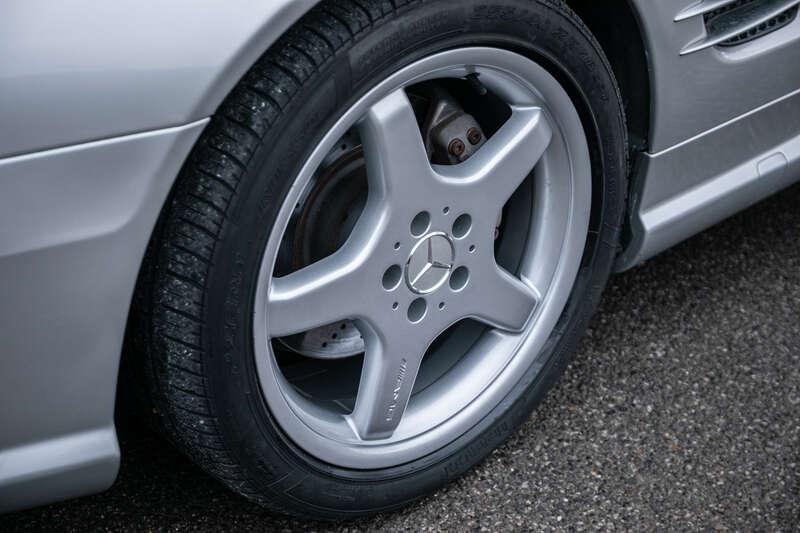 2004 Mercedes - Benz SL500