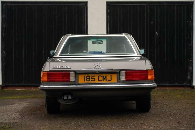 1985 Mercedes - Benz 280SL AUTO