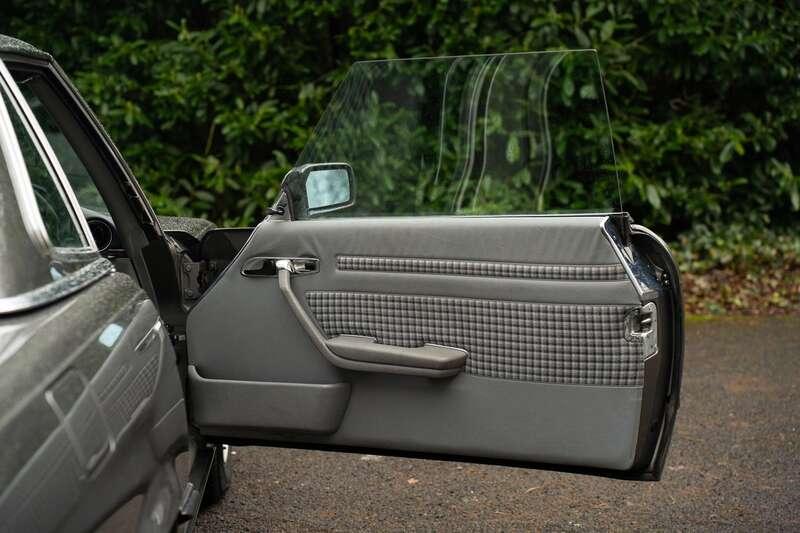 1985 Mercedes - Benz 280SL AUTO