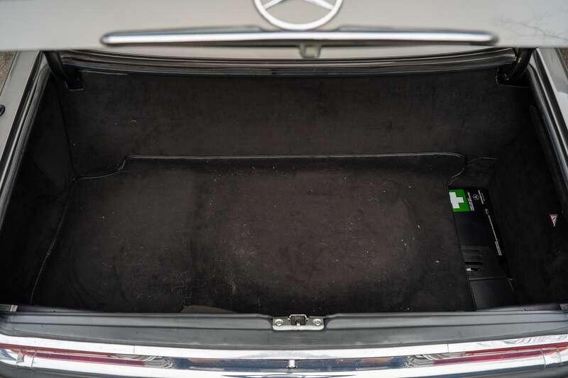 1985 Mercedes - Benz 280SL AUTO