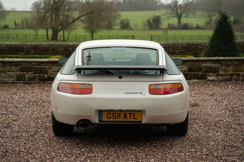 1990 Porsche 928