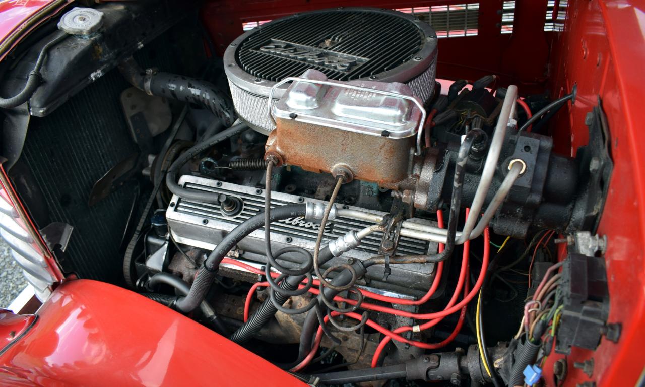 1948 GMC Diamond T Transporter