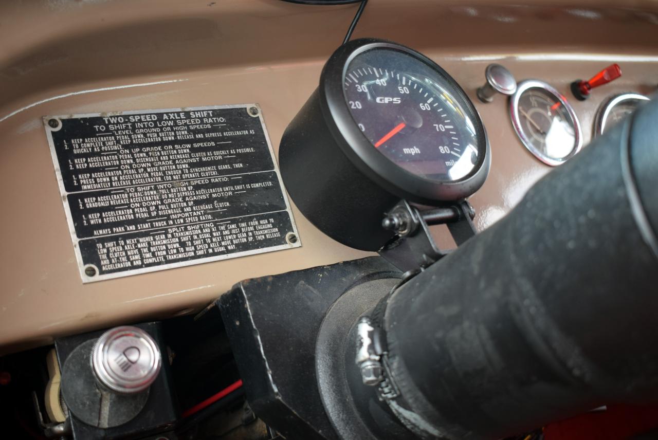 1948 GMC Diamond T Transporter