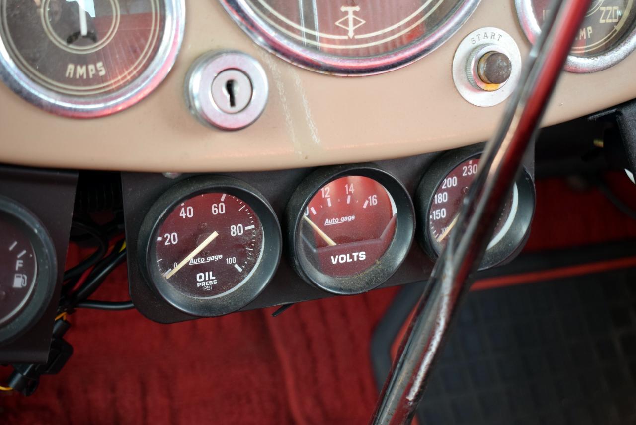 1948 GMC Diamond T Transporter