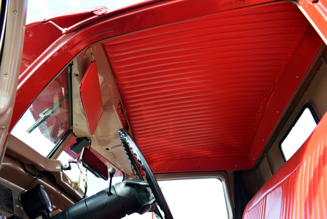 1948 GMC Diamond T Transporter