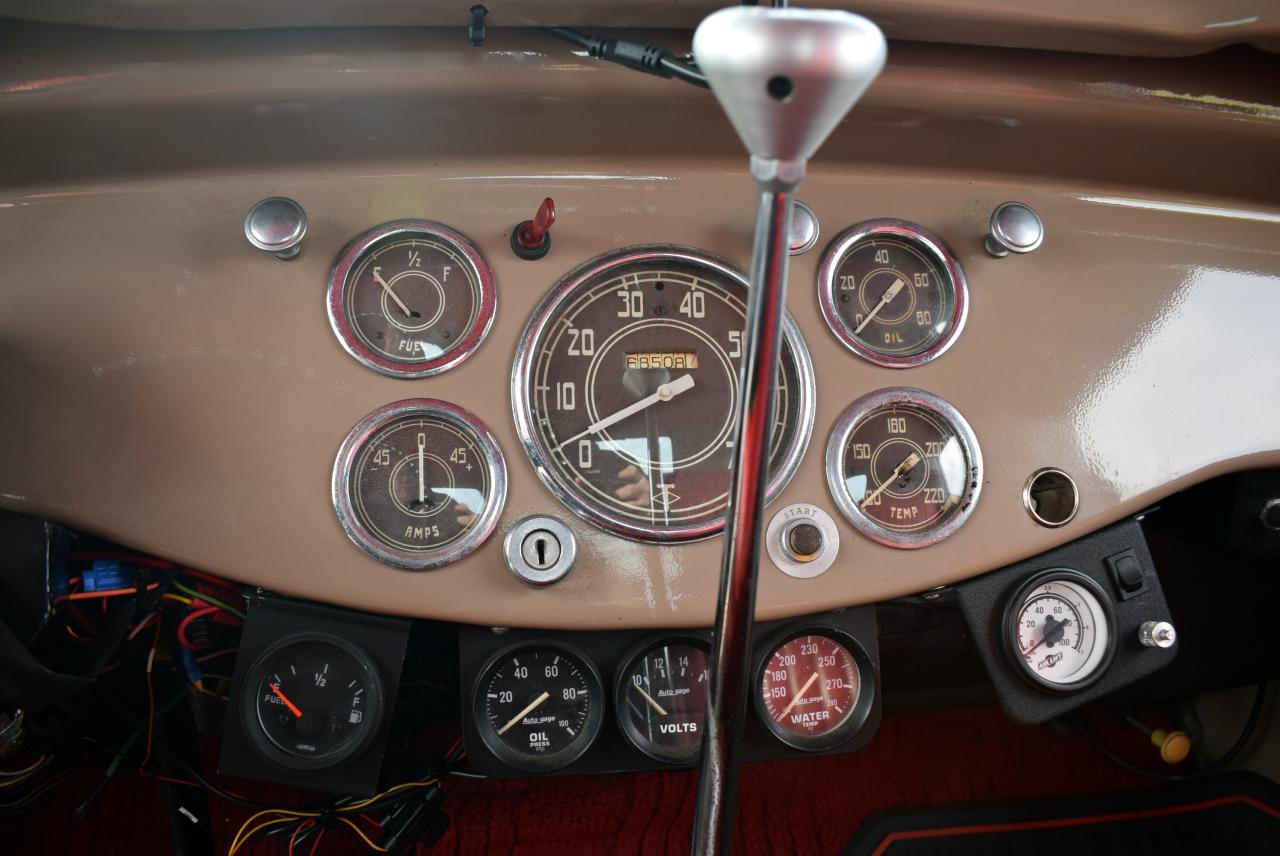 1948 GMC Diamond T Transporter