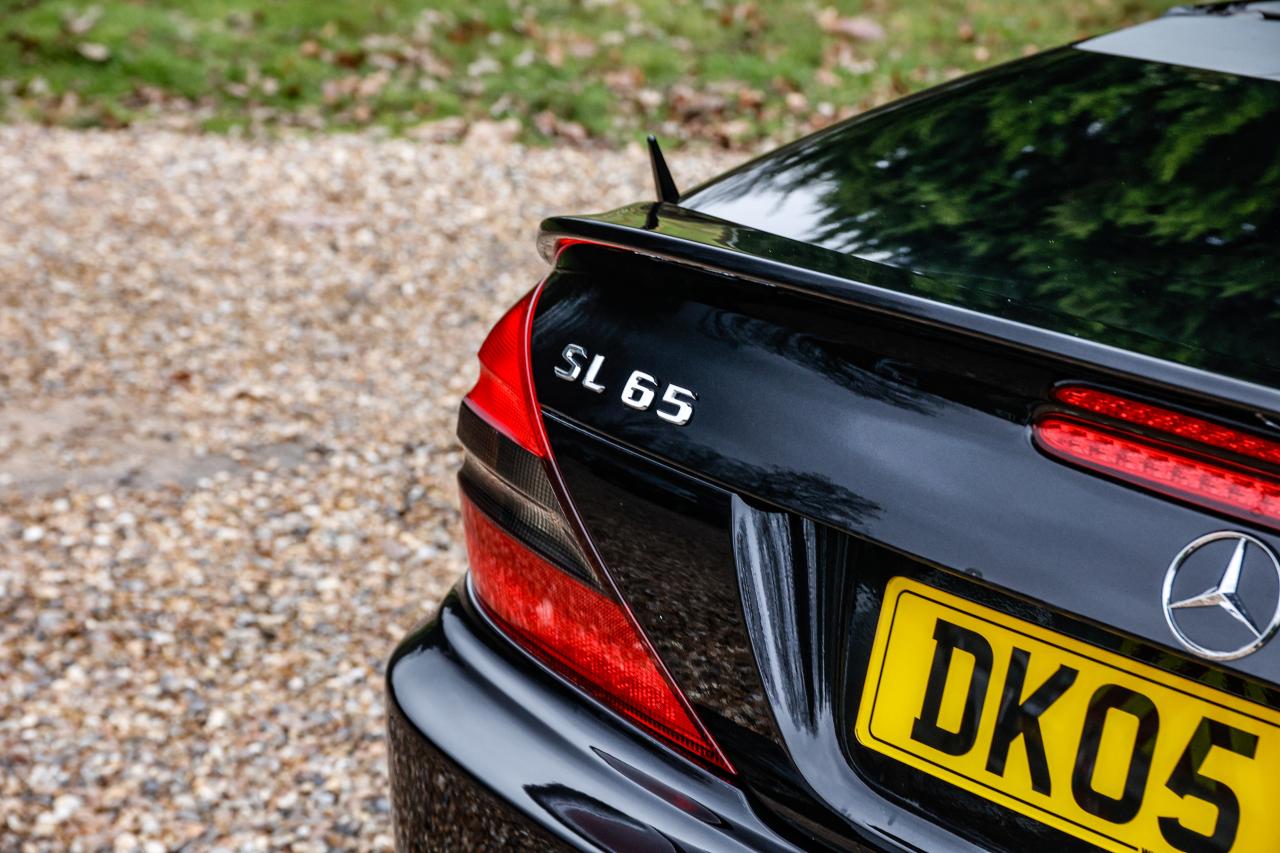 2005 Mercedes - Benz SL65 AMG