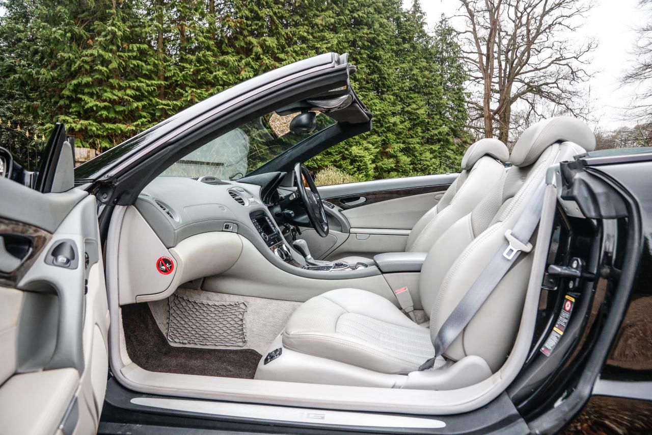 2005 Mercedes - Benz SL65 AMG