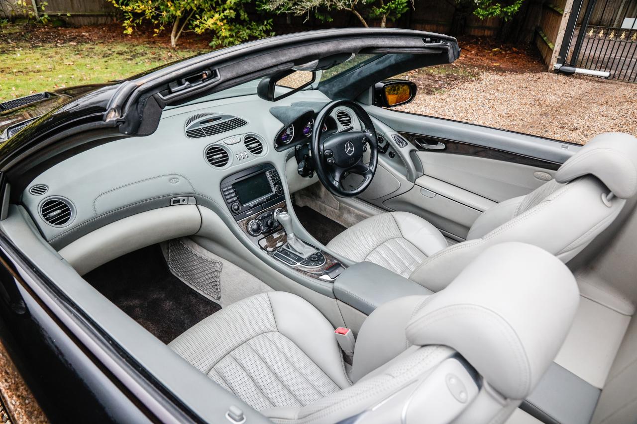 2005 Mercedes - Benz SL65 AMG