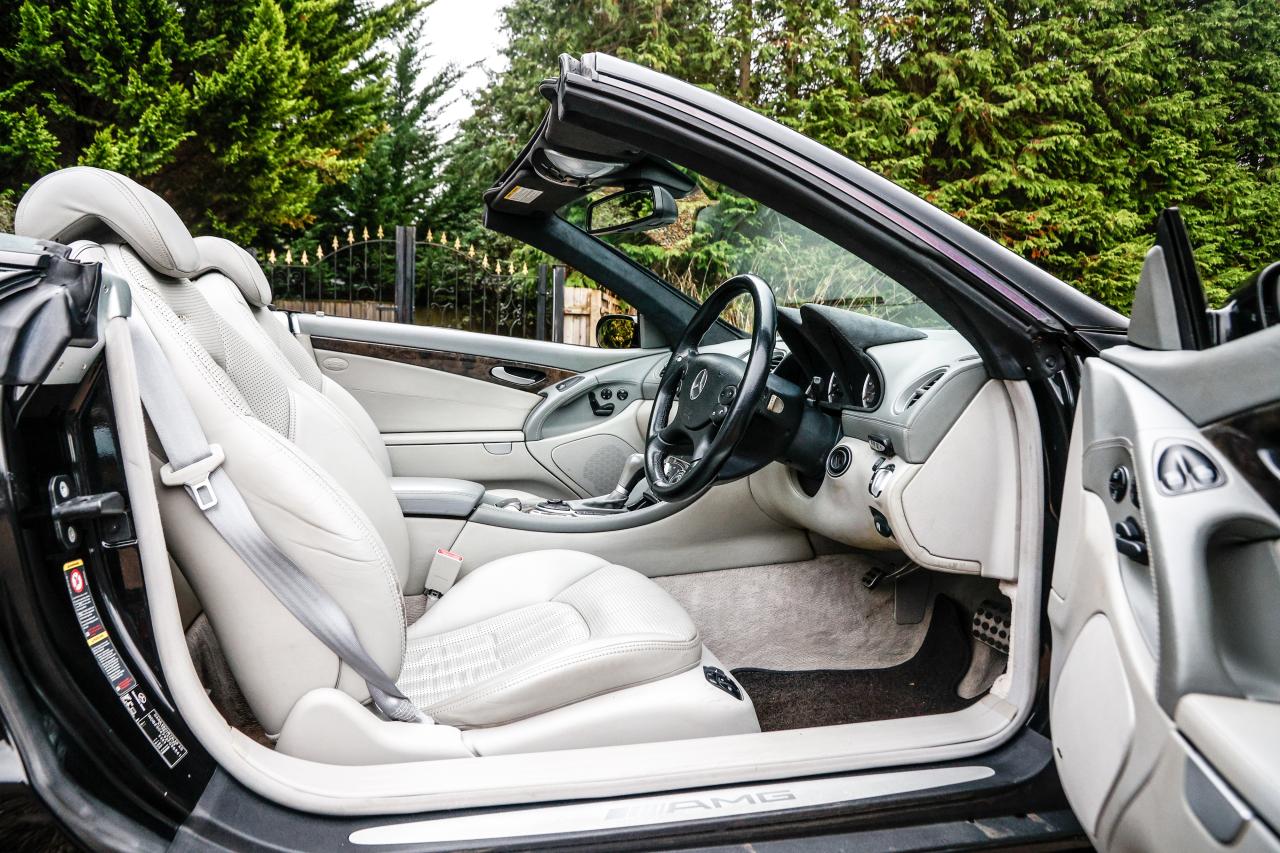 2005 Mercedes - Benz SL65 AMG