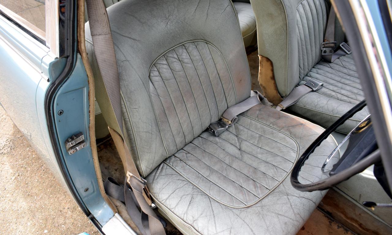 1966 Jaguar Mk. II (3.4 litre)