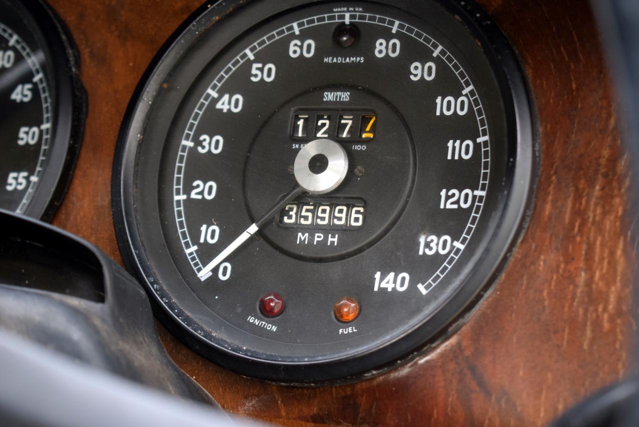 1966 Jaguar Mk. II (3.4 litre)