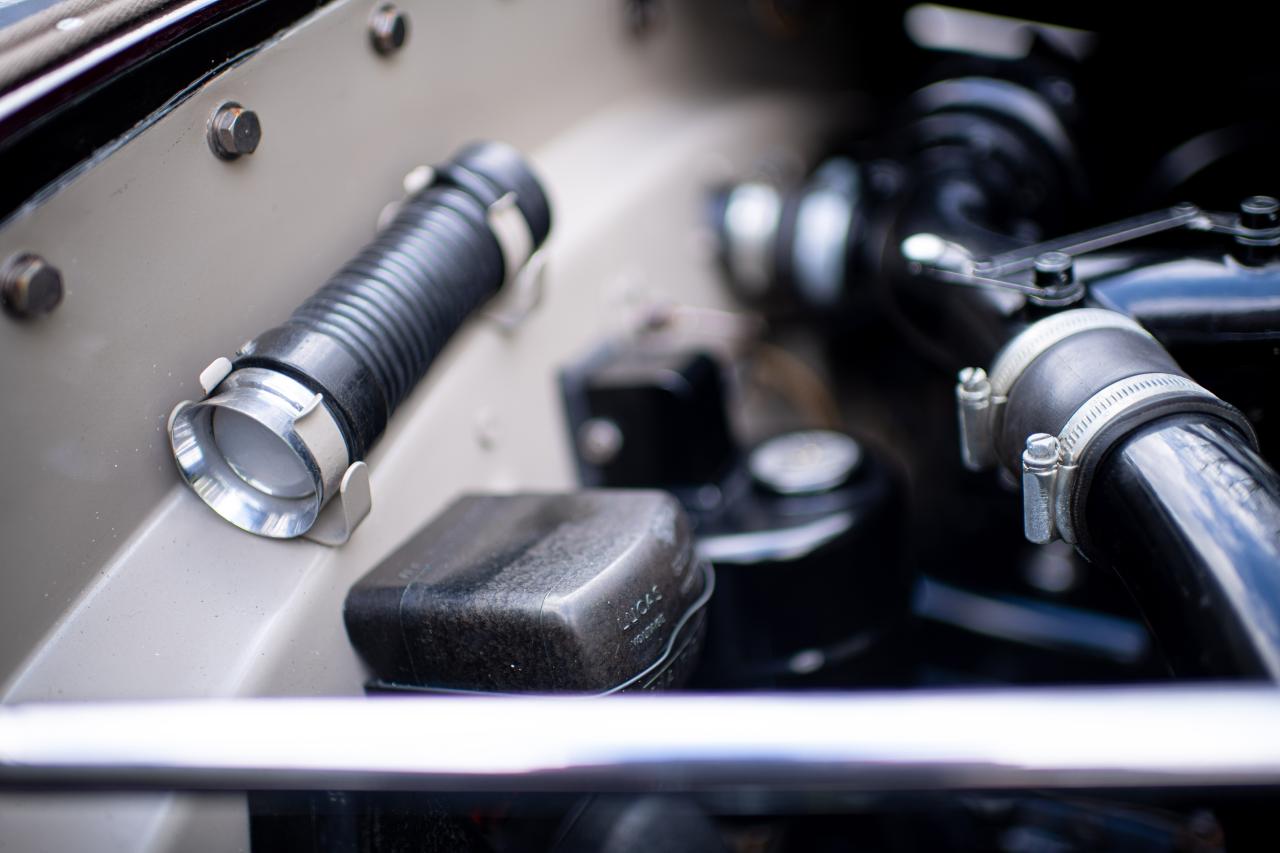 1953 Rolls - Royce Silver Wraith Sedanca de Ville by Hooper