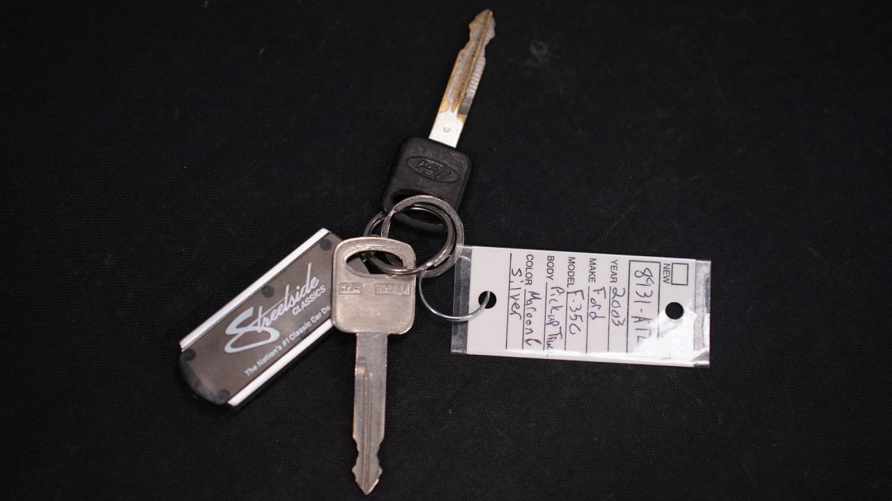 2003 Ford F-350  Super Duty XLT Dually