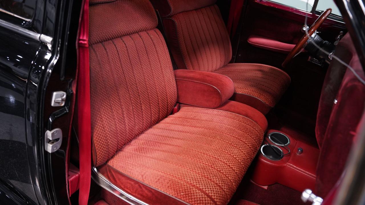 1947 Oldsmobile Dynamic 78