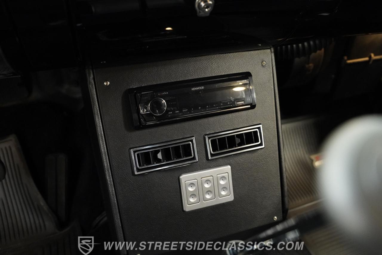 1956 Chevrolet Bel Air Nomad Restomod