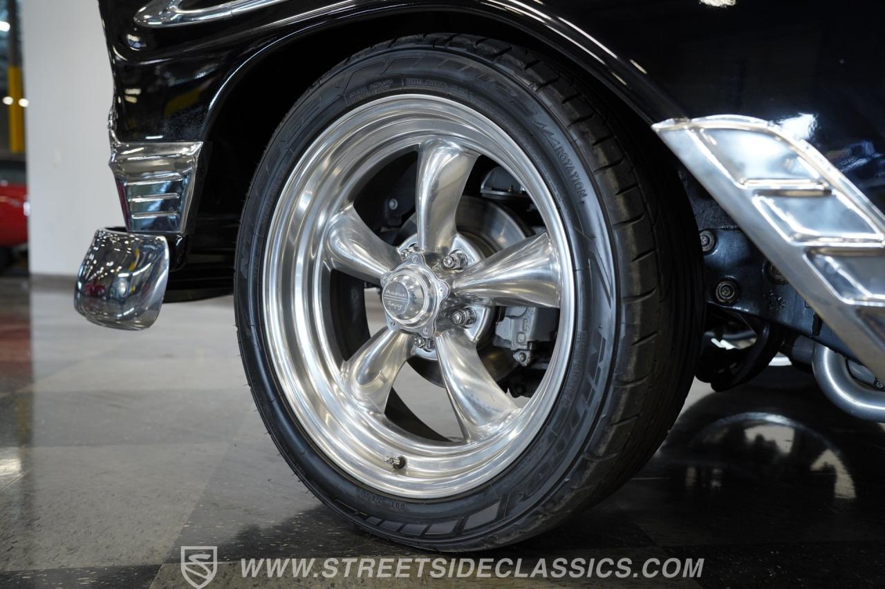 1956 Chevrolet Bel Air Nomad Restomod