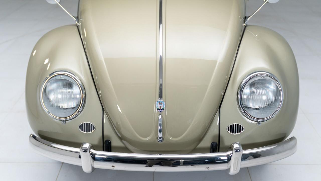 1955 Volkswagen Beetle De Luxe Sunroof Sedan
