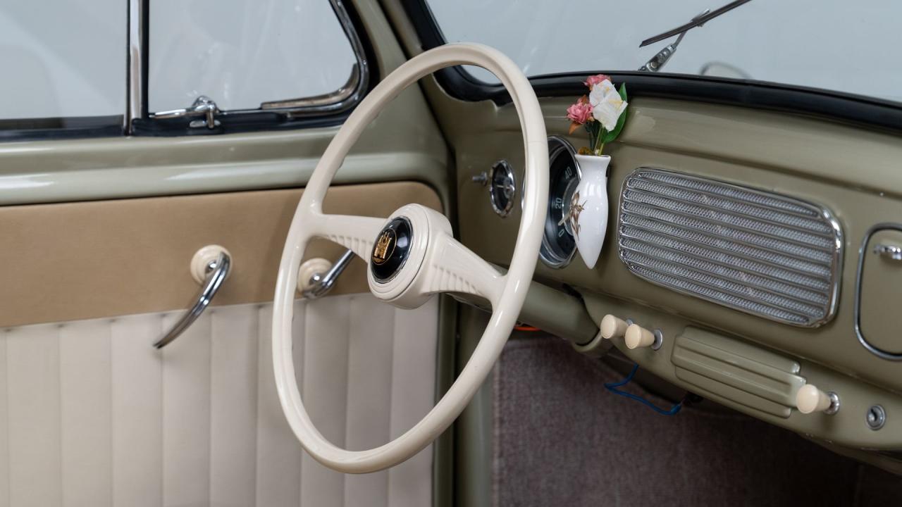 1955 Volkswagen Beetle De Luxe Sunroof Sedan