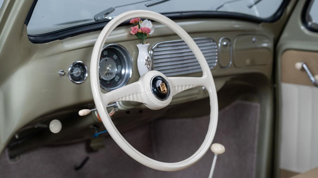 1955 Volkswagen Beetle De Luxe Sunroof Sedan