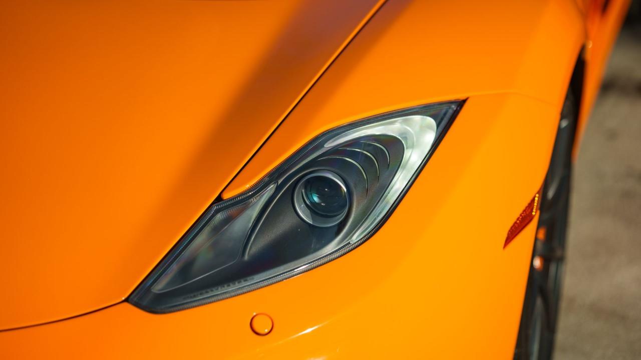 2012 Mclaren MP4-12C Coupe