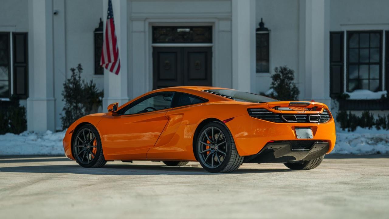 2012 Mclaren MP4-12C Coupe