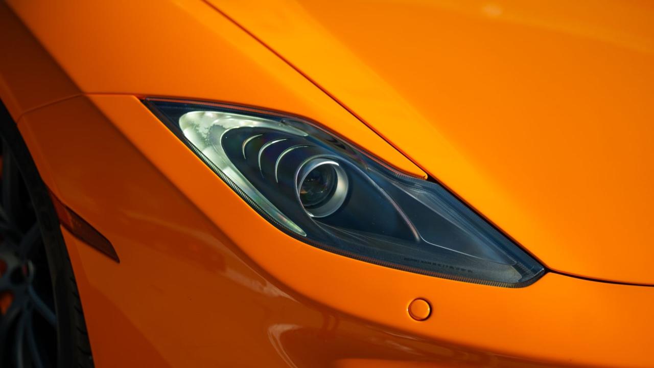 2012 Mclaren MP4-12C Coupe