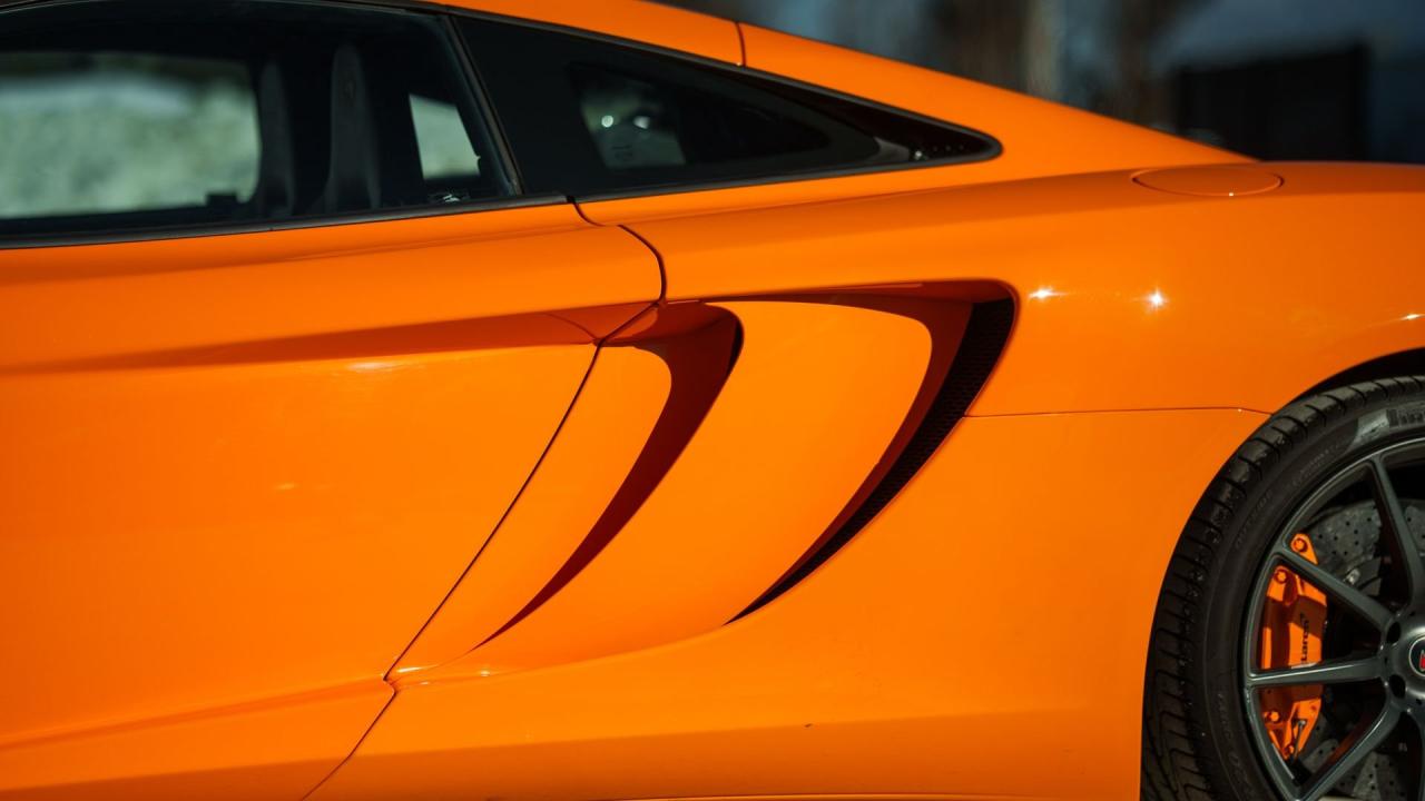 2012 Mclaren MP4-12C Coupe