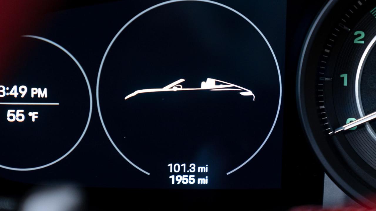 2021 Porsche 911 Targa 4S Heritage Design Edition