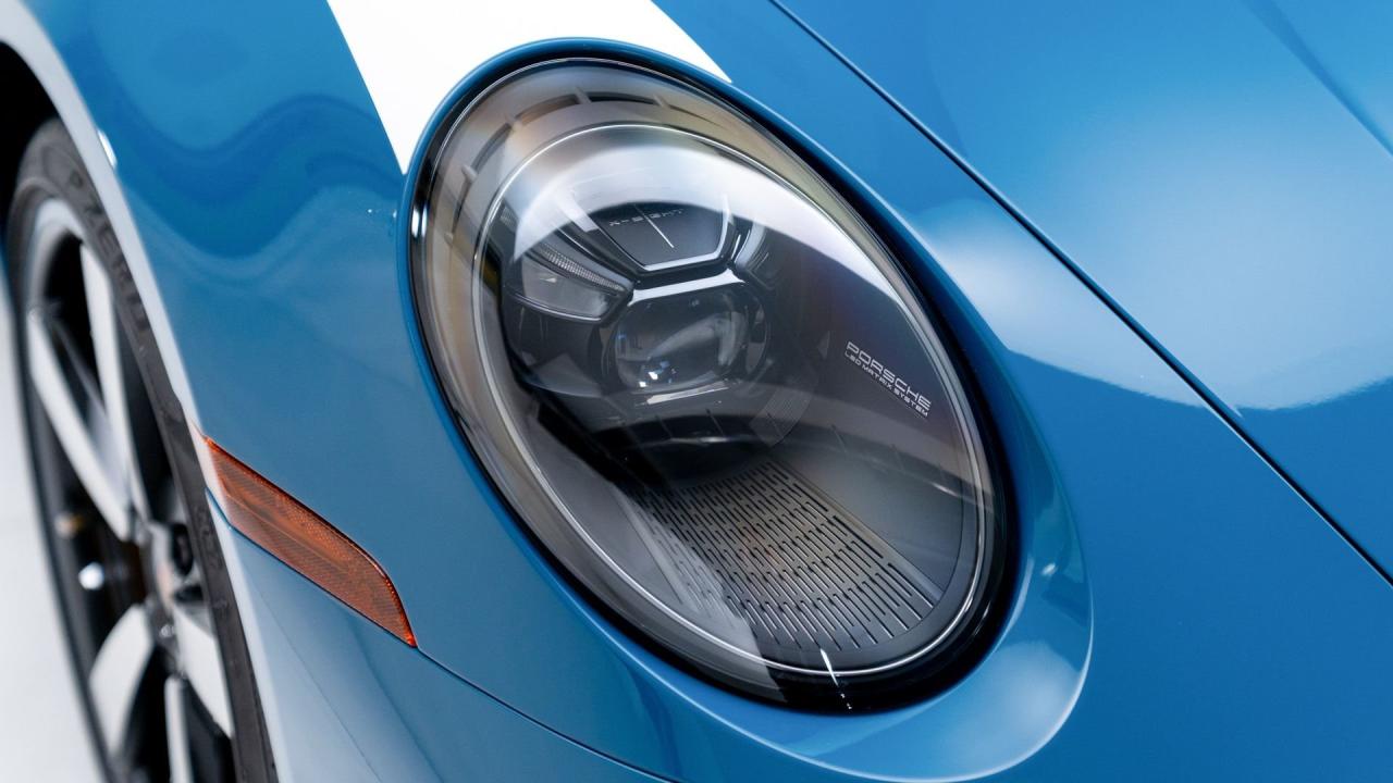 2021 Porsche 911 Targa 4S Heritage Design Edition