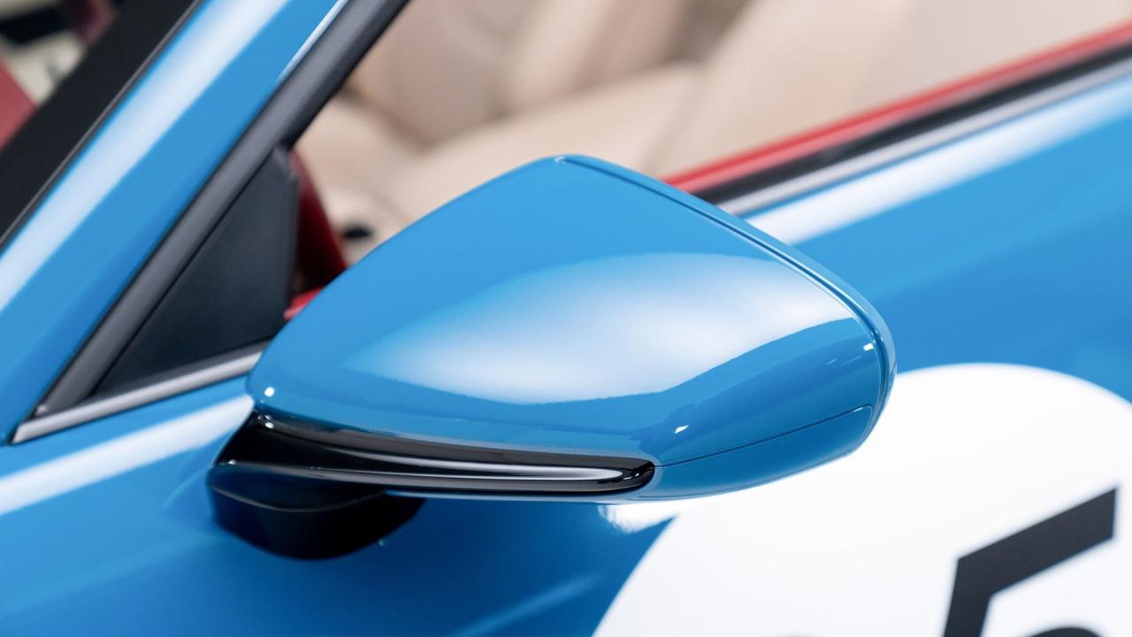 2021 Porsche 911 Targa 4S Heritage Design Edition